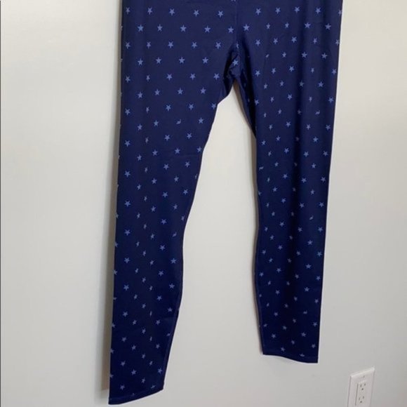 Fabletics High-Waisted Printed stars Ultracool 7/8 leggings in size XL=12-14 - Picture 3 of 10